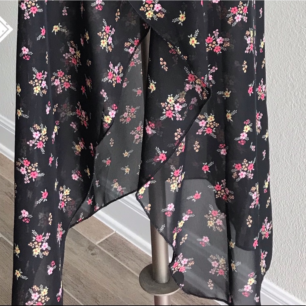 LuLaRoe Shirley - Picture 2 of 6